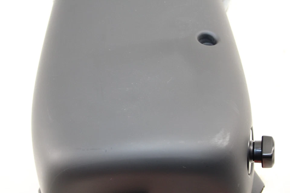 Cubierta de dirección Infiniti Q60 2017-2020 OEM DZ59 Foto 4 de 4