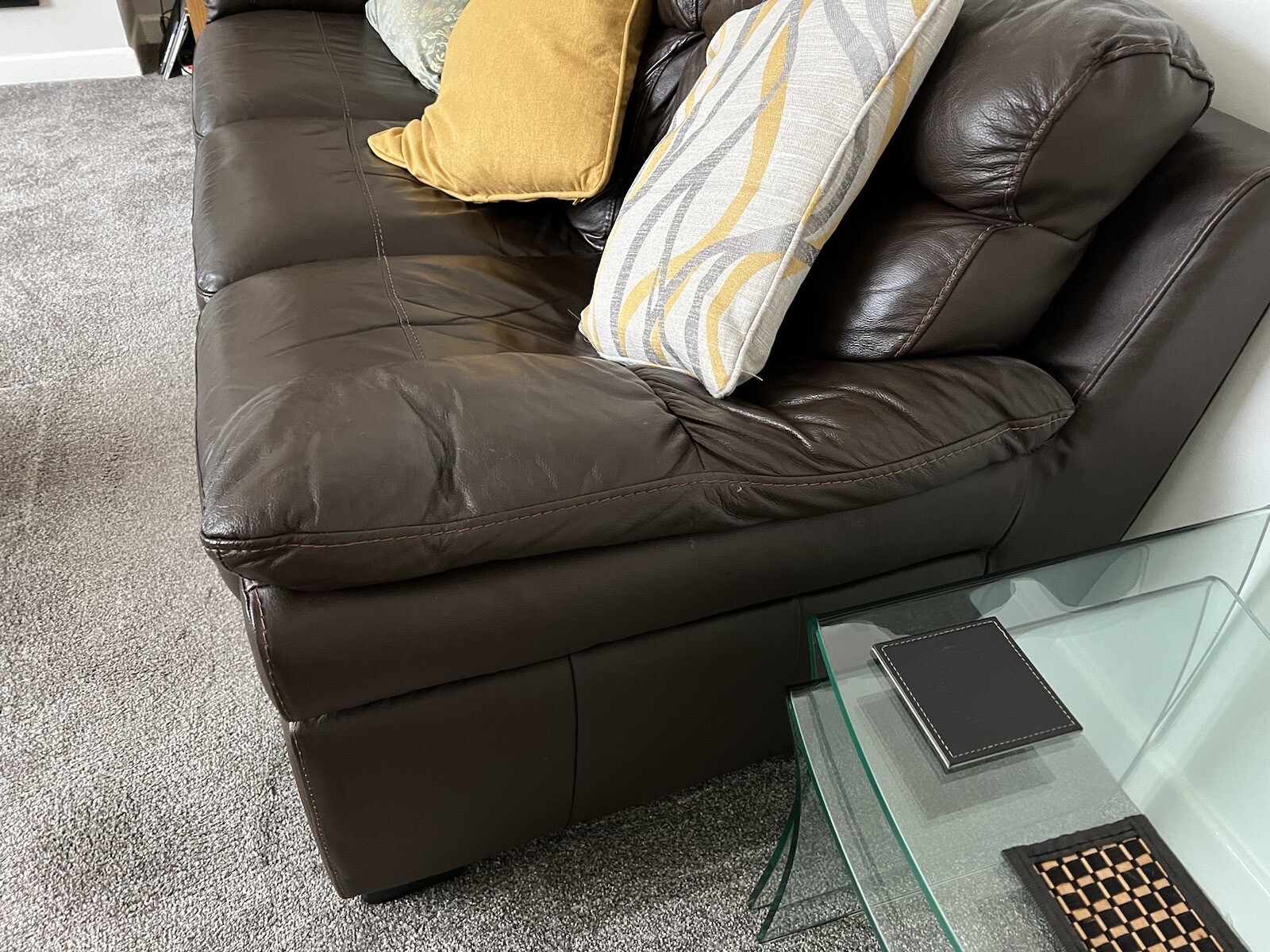 Immaculate 2 & 3 Seater Leather Sofas eBay