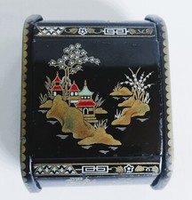 Vintage Baret Ware lackiertes Metall Zigaretten-/Schmuckk&auml;stchen mit orientalischen Szenen