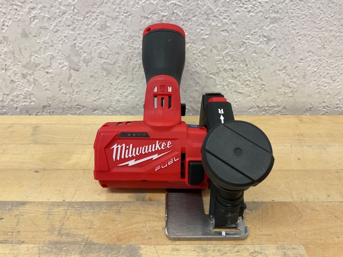Milwaukee M12 FUEL 12-Volt in Brushless Cordless Cut Off Saw