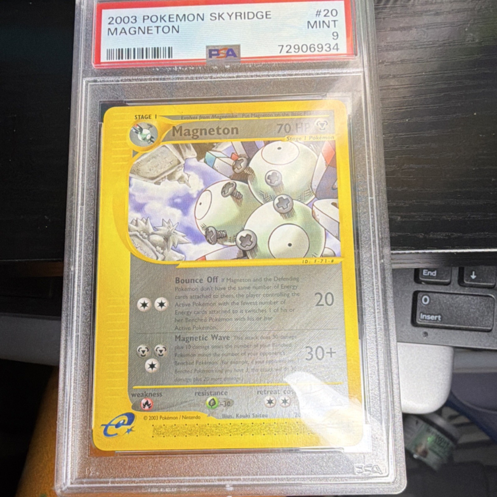 Pokémon Magneton 20/144 Skyridge Rare 2003 Nintendo PSA 9 English