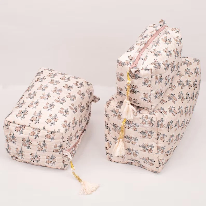 Indian White Floral Print Toiletry Bag Unisex Makeup Bags Waterproof 3 Pcs. Sets