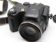 FOTOCAMERA DIGITALE FUJI FINEPIX S7000 ricambi riparazioni lcd problema sensore fine ??