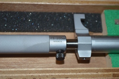 Mitutoyo 145-192 - 175-200mm Inside Micrometer - Picture 3 of 7
