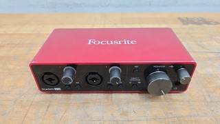 Focusrite Scarlett 2i2 3rd Generation 2 Channel USB Audio Interface READ