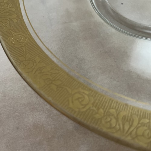 Glass Dinner Plate With Etched Gold Trim - Picture 2 of 3