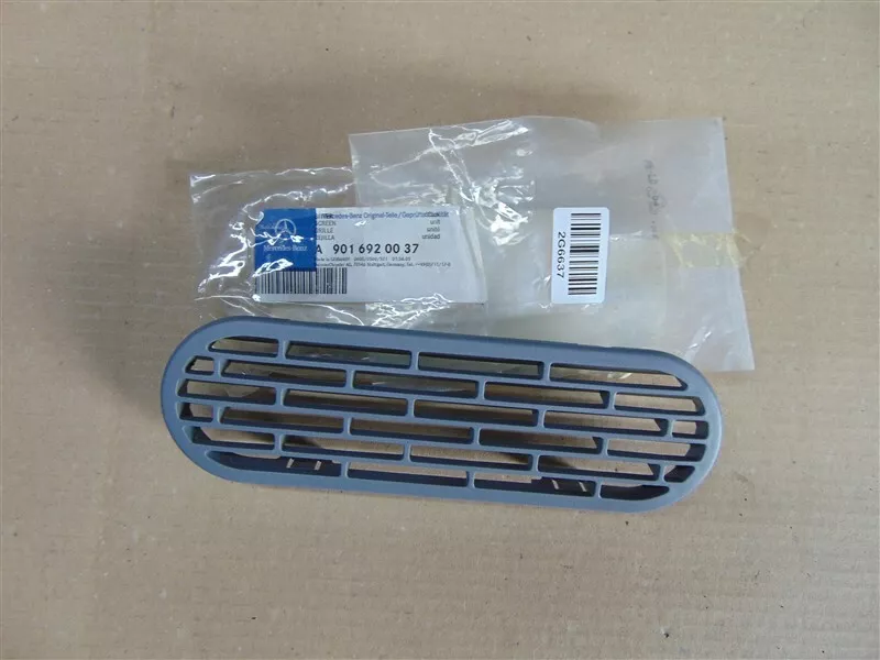 Brand New Ventilation Grille Genuine Mercedes 902/905/906 