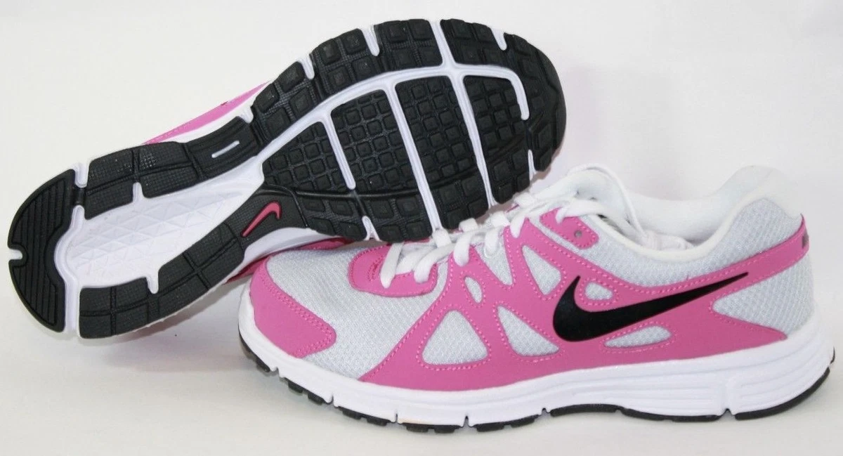 Boys nike top revolution 2 shoes