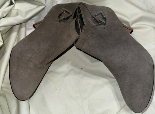 Vince Camuto Vernaya Bootie Size 8M GRAY - Picture 5 of 10