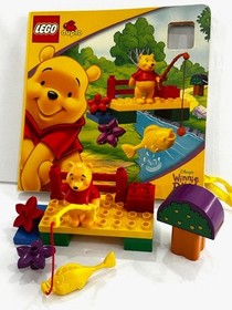 LEGO Duplo 2979 Build and Play in the Pop-Up 100 Acre Wood