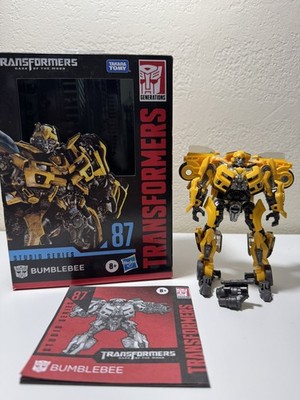 Hasbro Transformers Studio Series #87 Deluxe Class Bumblebee Action Figure