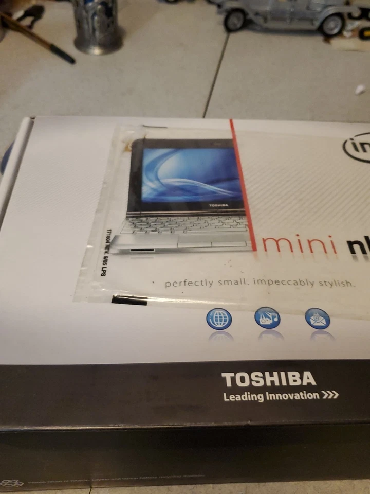 TOSHIBA SATELITTE PRO NOTEBOOK ANTIGUO RETRO RARO VINTAGE PORTÁTIL CD COMPUTADORA CPU Foto 4 de 4