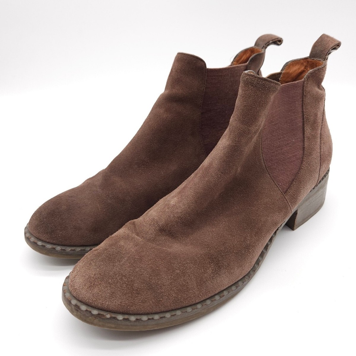 Kenneth Cole (Womens 10 M) Gentle Souls Suede Chelsea Ankle 