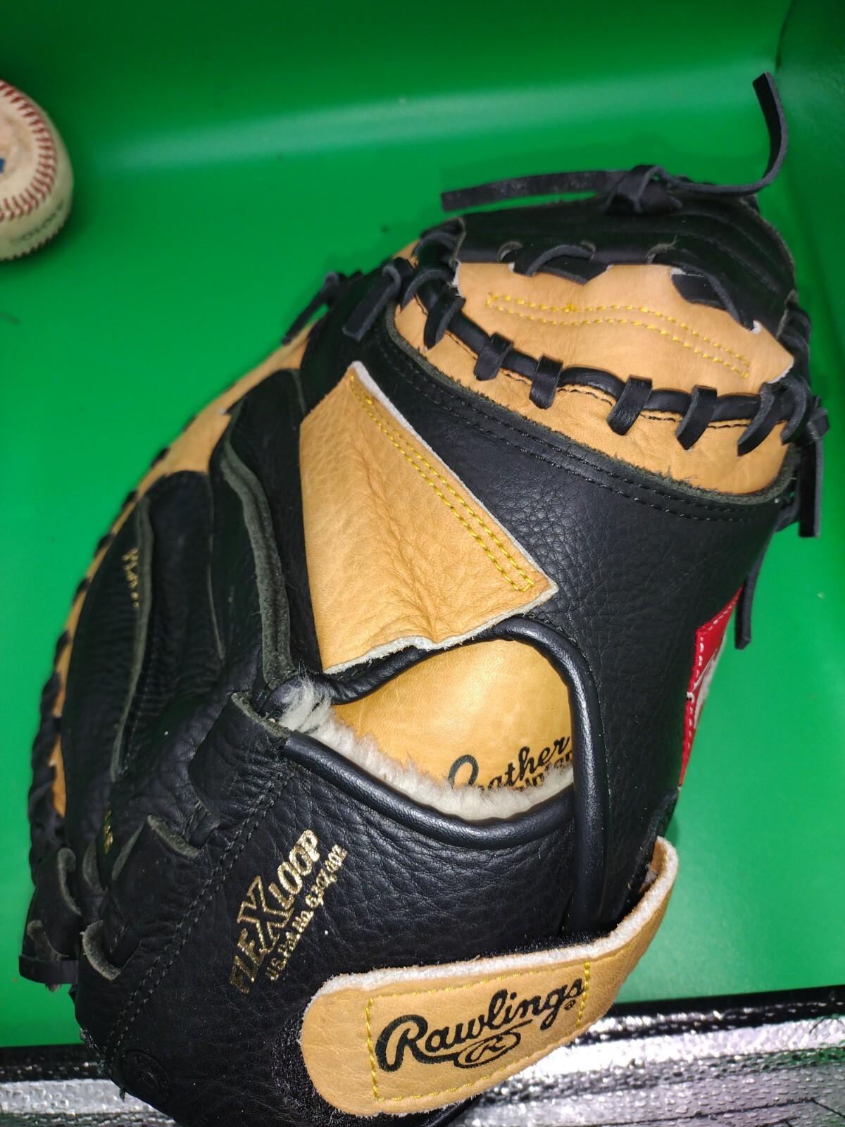 Rawlings RCM33 33” Lite Toe Baseball Glove Catchers Mitt RHT eBay