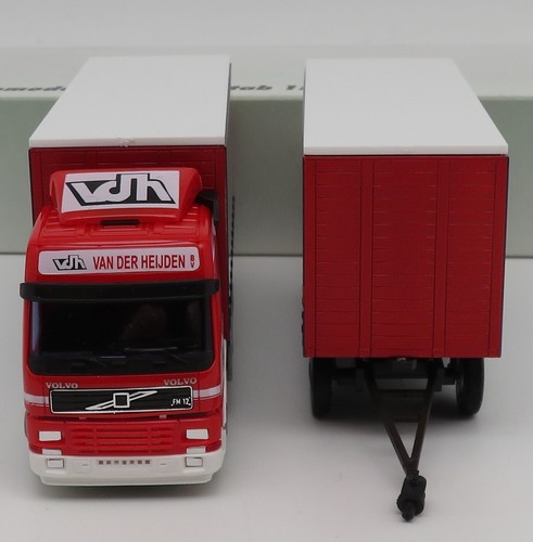 AWM Ho 1/87 Camion Volvo Fm 12 420CV Trasporto Van Der Heijden Logistiek #71392 - Foto 2 di 10