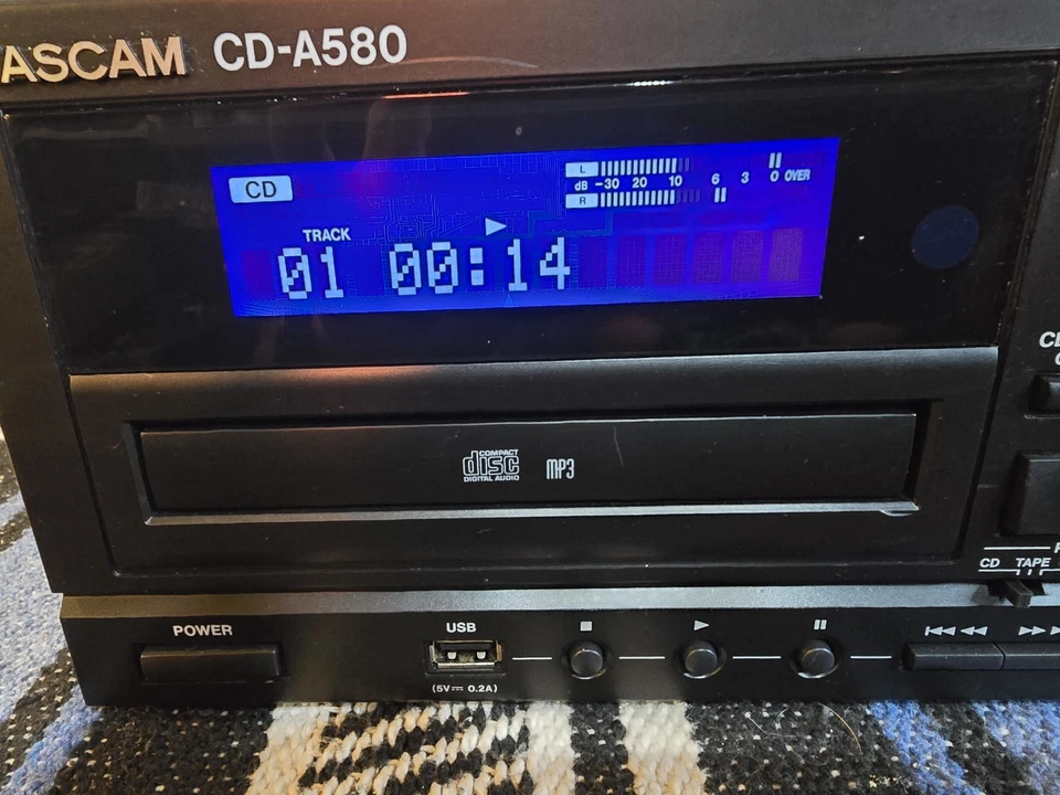 TASCAM CD-A580 Cassette Recorder CD and Tape Player - Fully Serviced New Belts - Image 2 of 4