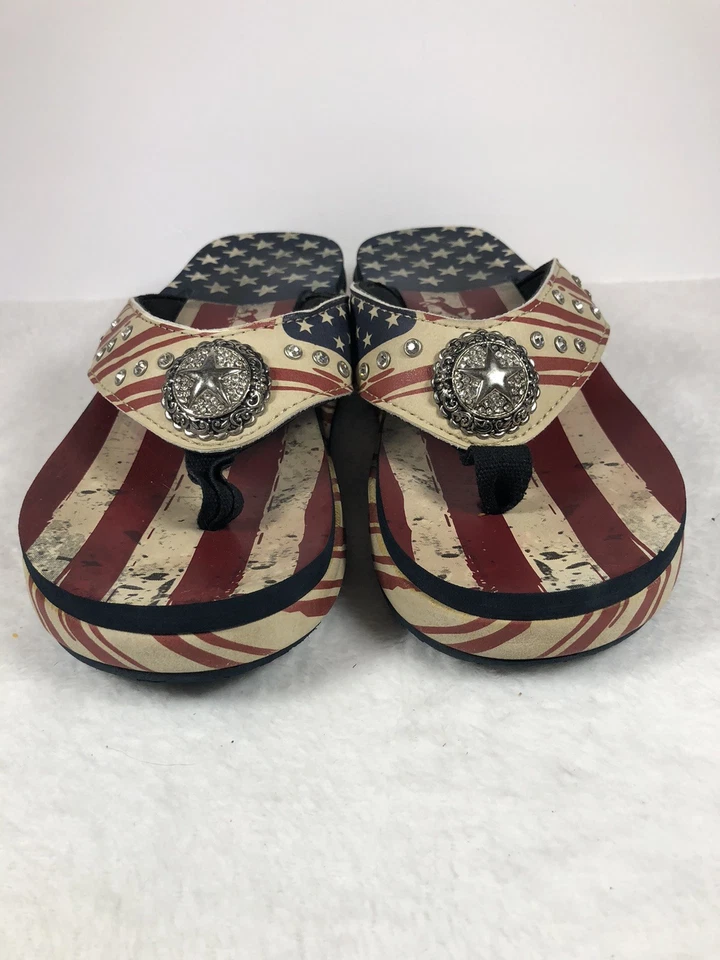 Chanclas Montana West Wedge talla 9 bandera americana americana caracolas estrás Foto 2 de 4