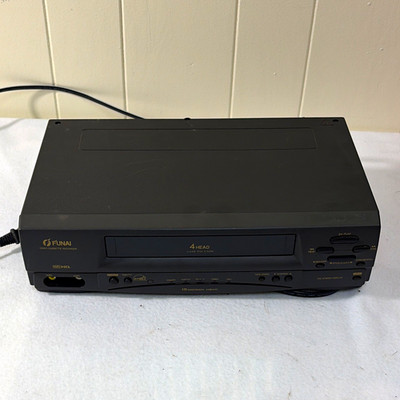 Funai F240LA 4-Head VHS Videocassette Recorder VCR Player Tested, works