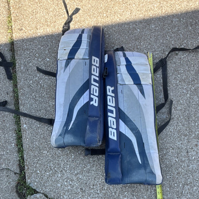 Bauer Hockey Goalie Leg Pads 30 in Padded Adjustable Blue/White/Gray Pair