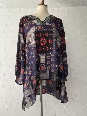 VALERIE STEVENS Top Silky Satin Vneck Embellished Kimono Slv Asymmetric (XL)