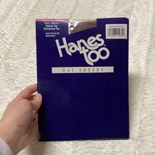 Hanes Too Day Sheers Control Top Reinforced Toe Tyle: 136 Sz: AB Pantyhose 