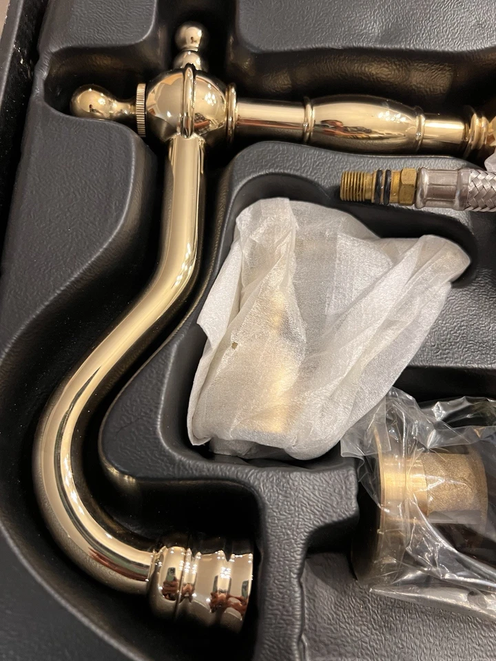 Danze Opulence Collection Bathroom Faucet D306357PBV – Polished Brass 3-Hole Set - Image 3 of 4