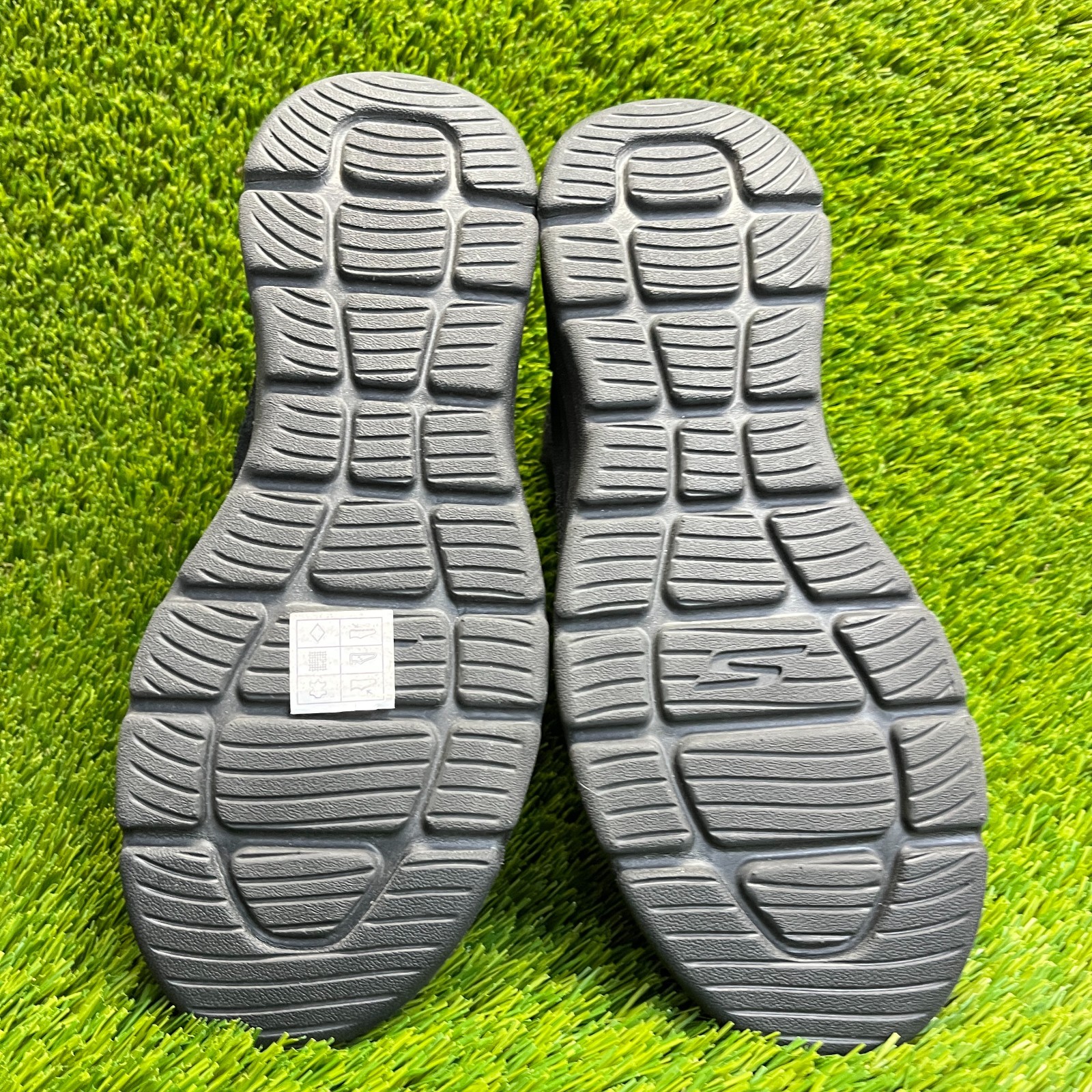 Skechers Glacial Ultra Woodlands Womens Size 9.5 Black Outdoor Winter Boots