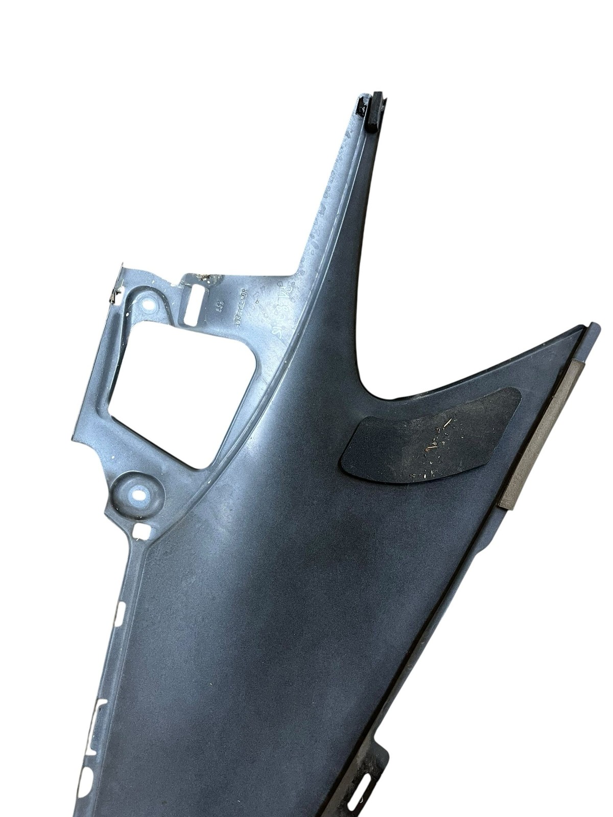 2014-2020 BMW I8 REAR RIGHT UPPER QUARTER PANEL MOLDING SOPHISTO GRAY (C22) OEM