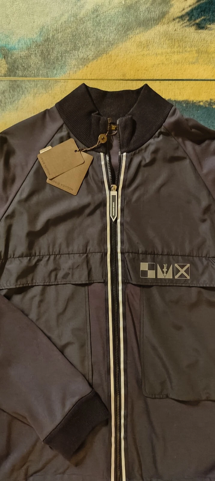 LOUIS VUITTON（LV） Esclusiva giacca con cerniera uomo blu navy LV America's Cup da uomo blu navy taglia 4L.