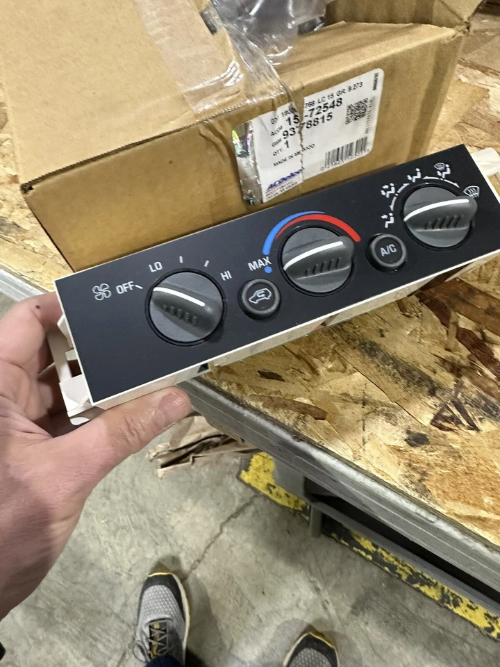 96-00 Chevy GMC C K 1500 2500 3500 9378815 AC нагреватель панели управления новый в коробке GM - Изображение 3 из 4