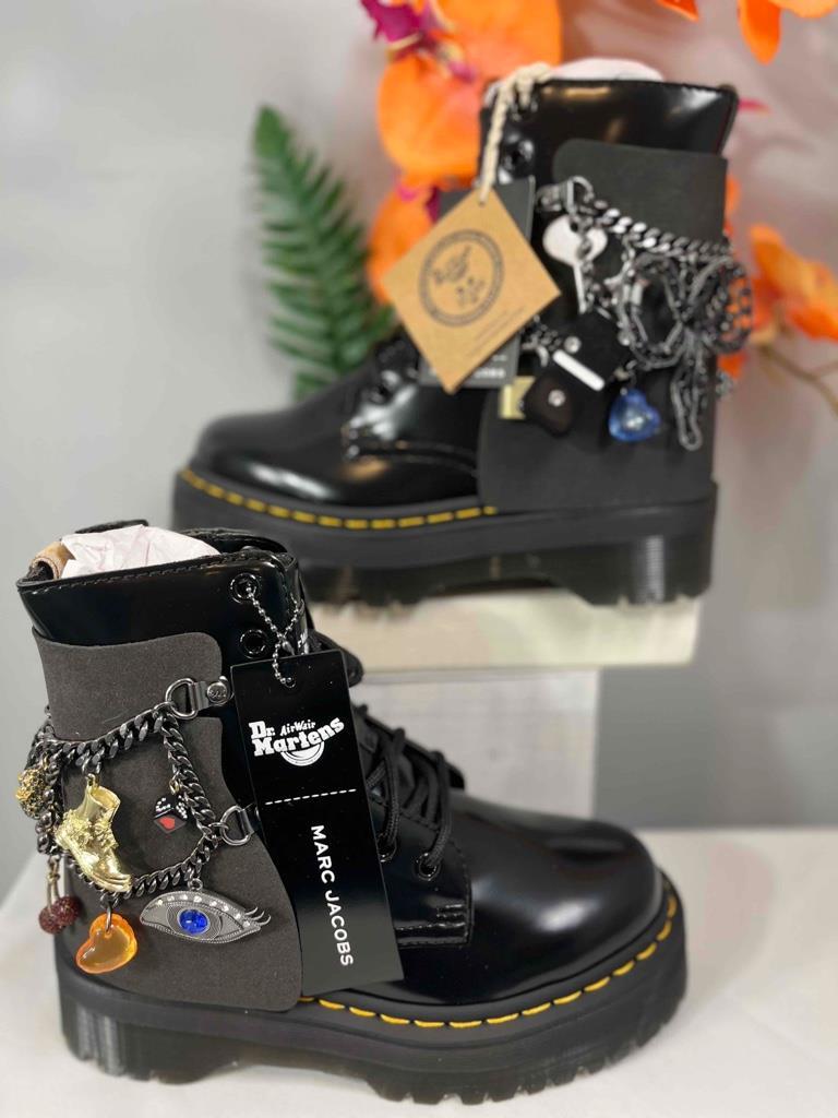 NIB DR. MARTENS X MARC JACOBS Vegan Jadon Platforms Black