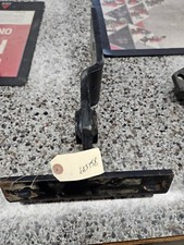 WHITE PLANTER FERTILIZER R.H. ARM 852589