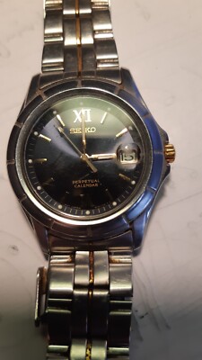 Rare Men's Seiko 8F32-0079 Perpetual Calendar Wrist Watch water