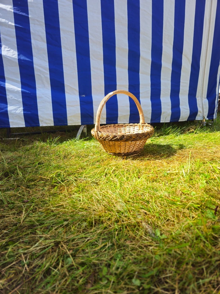 Wicker Basket with Sturdy Handle | Rustic Oval Willow Basket for Storage or Gift - Image 3 of 4