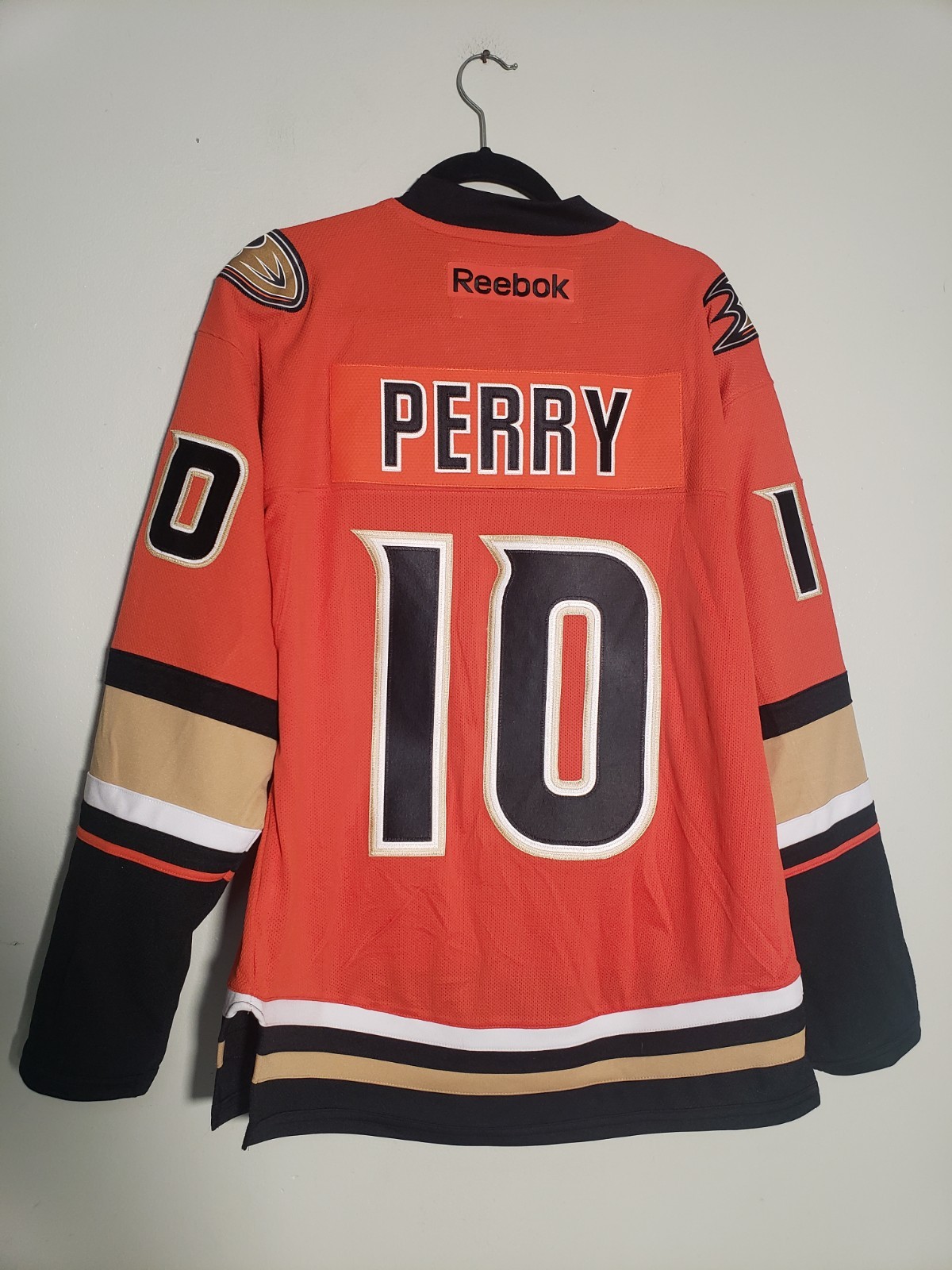 Reebok  2015 Anaheim Ducks Jersey #10 Corey Perry NHL Hockey Men's Size S/P thumbnail 2