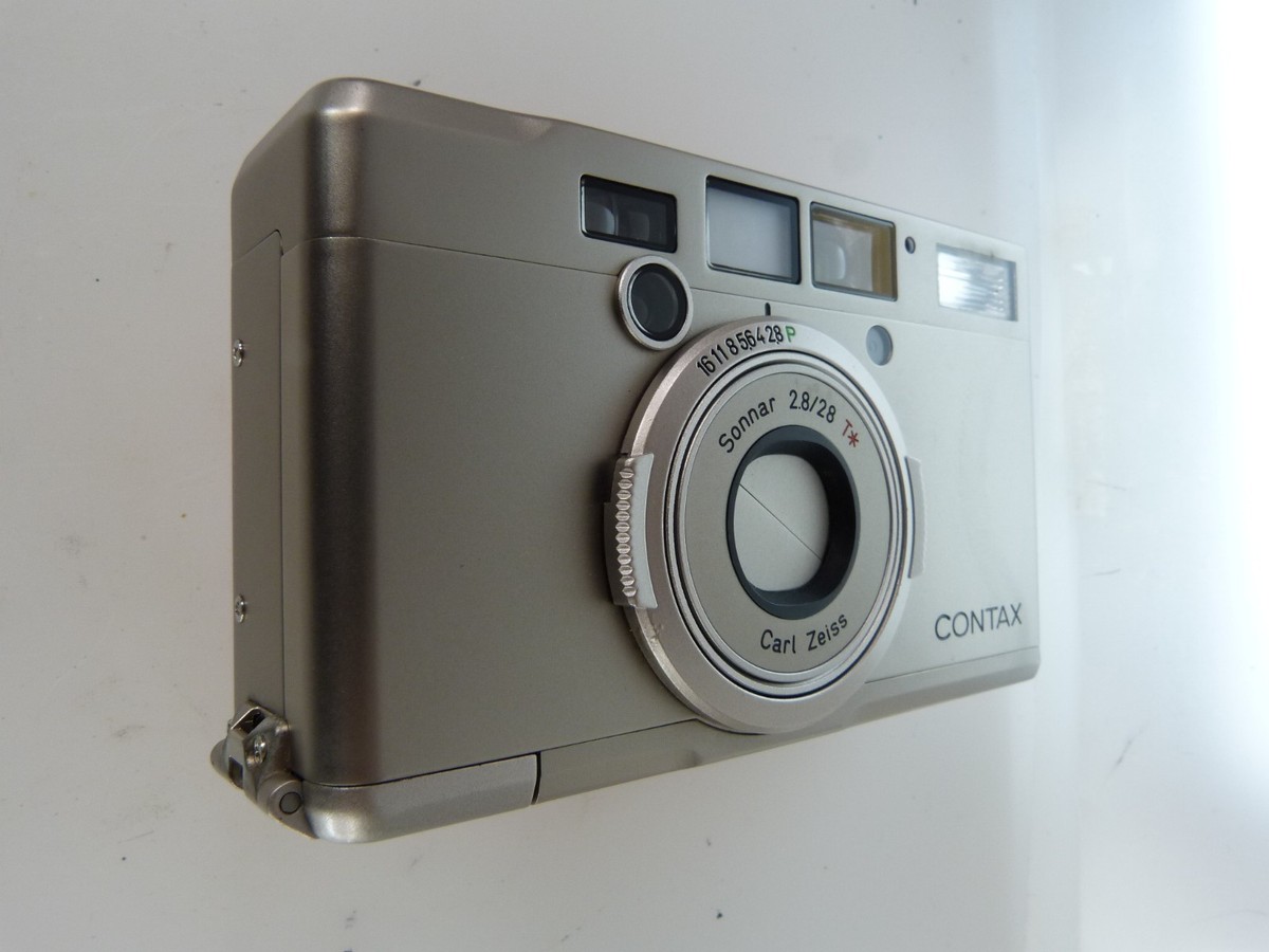 VINTAGE CONTAX TIX Carl Zeiss 28mm Point & Shoot APS Film Camera