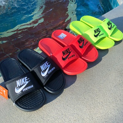 nike mismatch slides