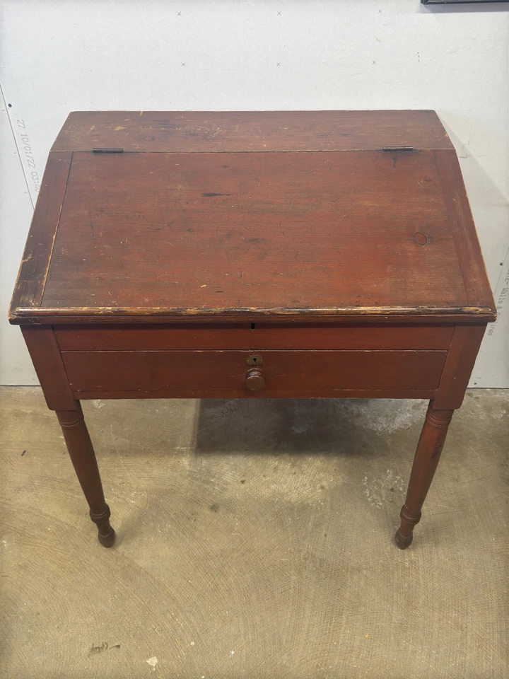 Antigua pintura de lavado roja Sheraton tienda guardián gabinete escritorio inclinado 1820 gente del campo Foto 4 de 4