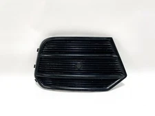 16-17 AUDI Q3 2.0L FRONT BUMPER LOWER RIGHT GRILL INSERT W/ MOUNT BRACKET OEM