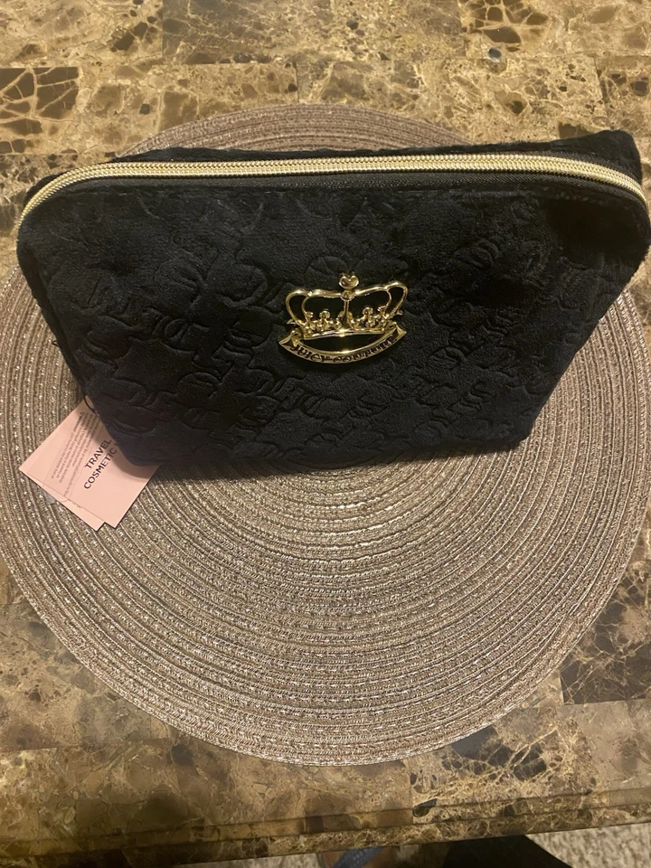 Bolso de Maquillaje Cosmético de Viaje Juicy Couture JC Estampado de Monograma Terciopelo Negro Foto 4 de 4