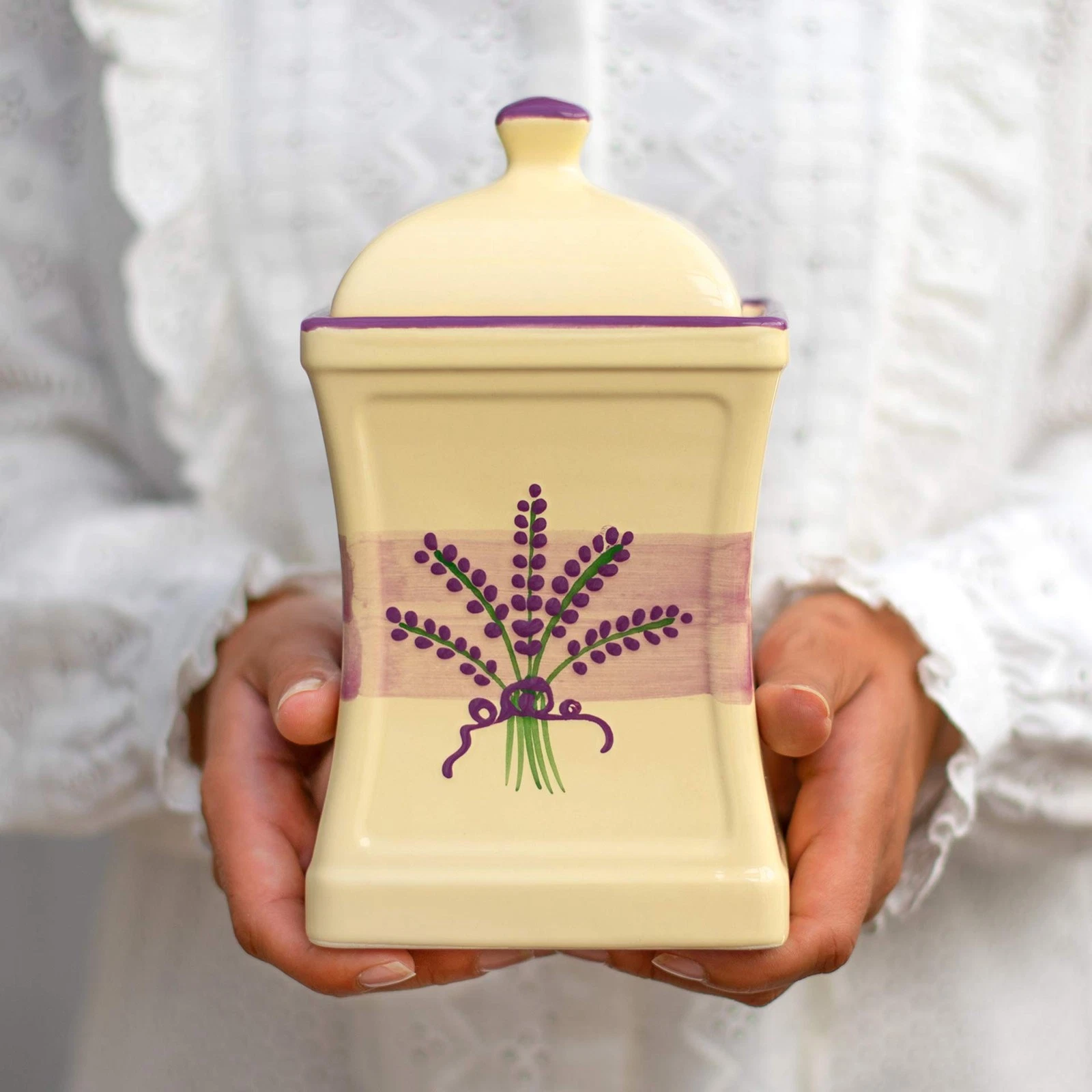 Handmade Lavender Floral Purple and Cream Large Ceramic 31.5oz/900ml Kitchen ...