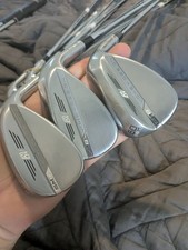 Right Titleist sm8 tour chrome wedge set.52,56,60.vokey.....