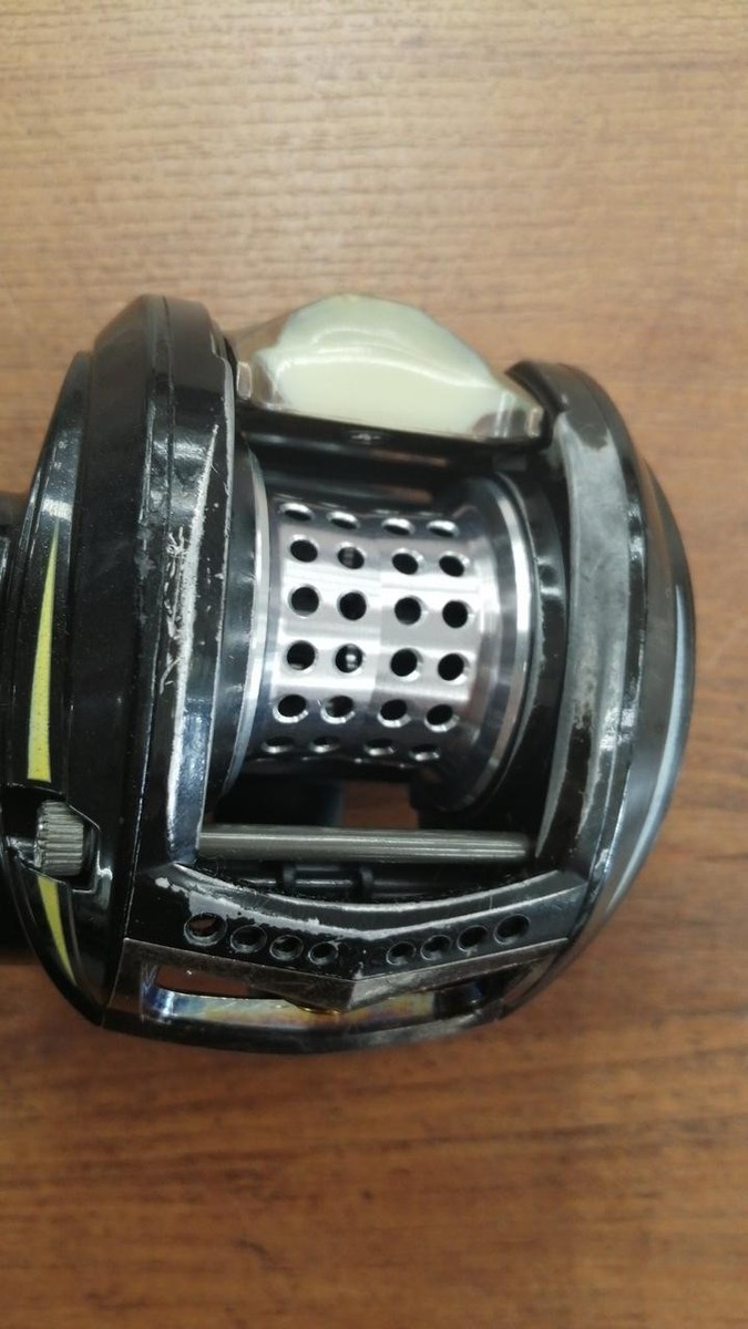 ABU GARCIA REVO LTZ AE74-RACING Baitcasting Reel | eBay