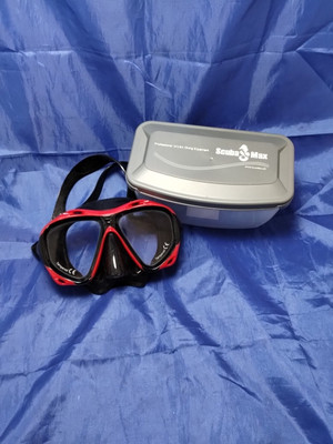 Awesome Looking ScubaMax Scuba Max Dive Mask Goggles Store Display Unused