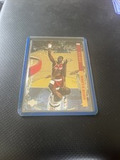 Hakeem Olajuwon Behind The Glass Upper Deck 1993-94 Card #G5 Rockets