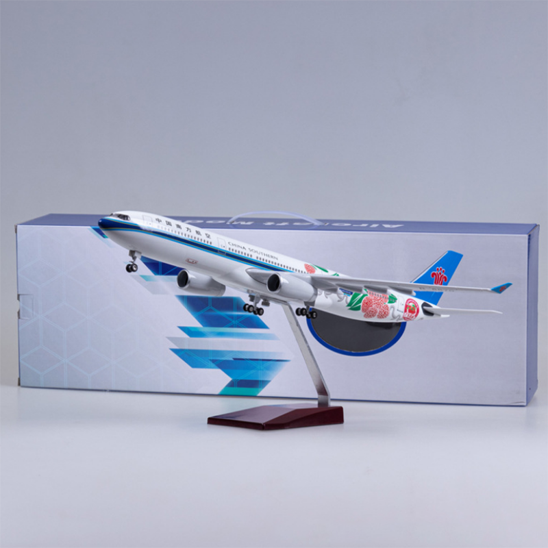 Extra Large China Southern Airbus A330 Resin & ABS Aircraft Model Plane Gift - 1