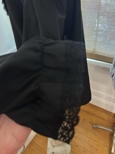 Vintage Style Trix Women's Black Blouse Long Sleeve USA Sz 44 Jabot Lace Neck - Picture 5 of 8