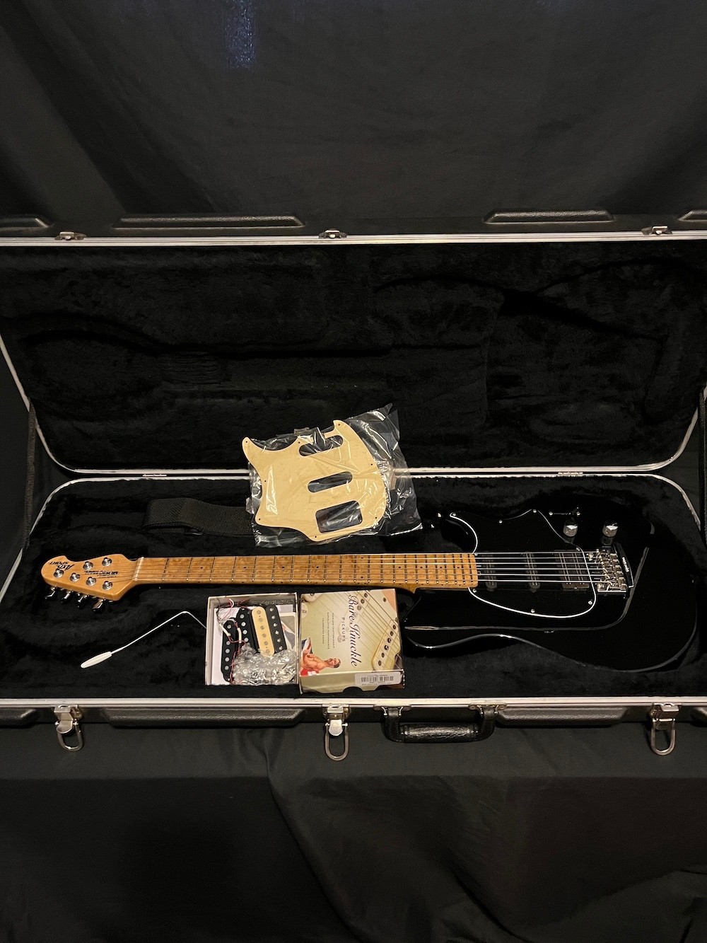 1997 Music Man Axis Sport Guitar W/Bare Knuckle Pickups Originals W/OHSC