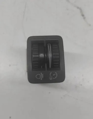 VW PASSAT Variant B6 3C5 Schalter zur Einstellung der Scheinwerferhöhe 31620442