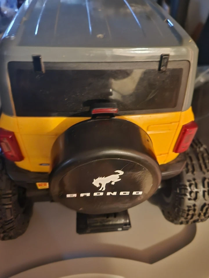 Ford Bronco New Bright RC Truck 4 X 4 Off Road ( TESTED WORKS-NO BATT/ REMOTE ) - Image 4 of 4